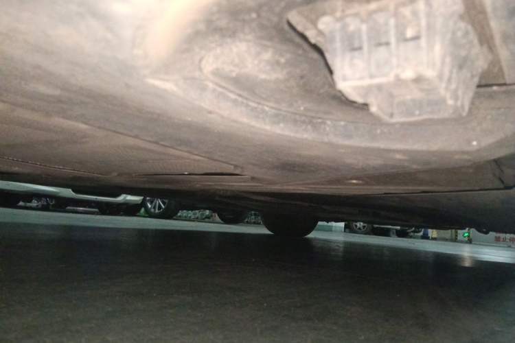 Used BMW 5 Series New Energy 2020 Mileage Upgrade Version 530Le Pioneer Edition Chassis Rear Right