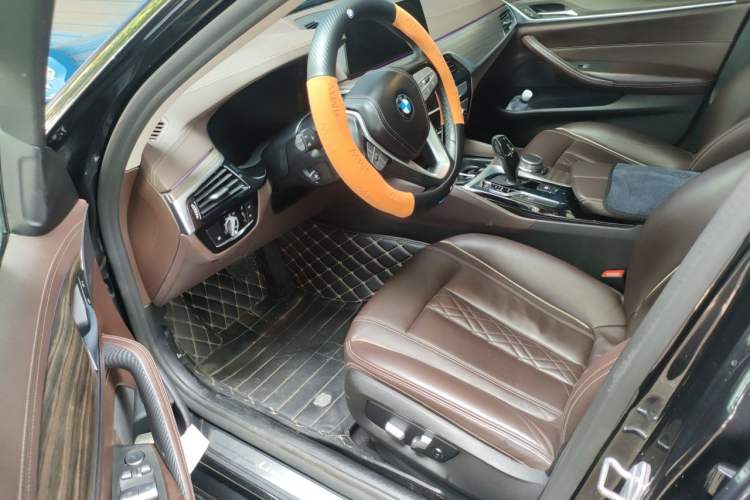 Used BMW 5 Series New Energy 2020 Mileage Upgrade Version 530Le Luxury Package Driver Seat
