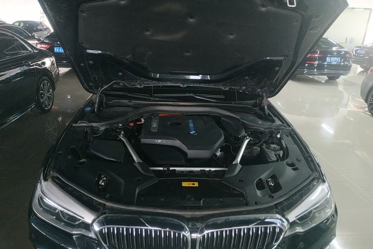 Used BMW 5 Series New Energy 2020 530Le Luxury Package Engine Bay