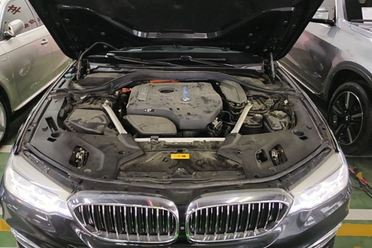 Used BMW 5 Series New Energy 2020 Mileage Upgrade Version 530Le Luxury Package Engine Bay