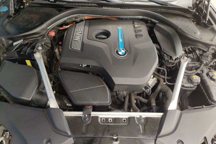 Used BMW 5 Series New Energy 2020 Mileage Upgrade Version 530Le Luxury Package Engine Bay