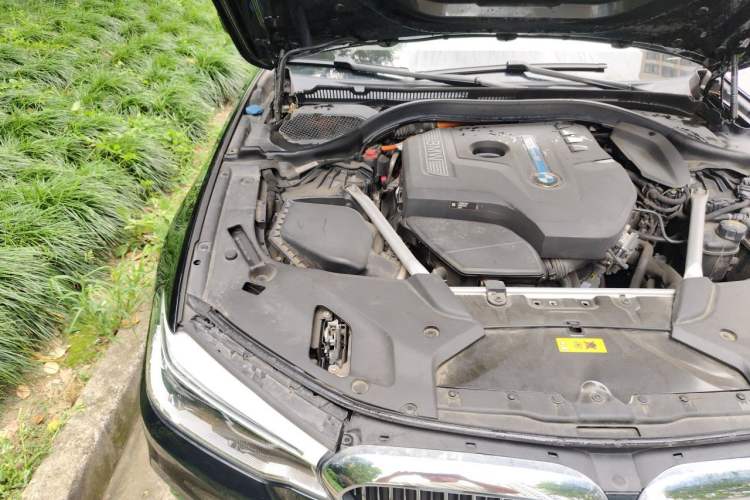 Used BMW 5 Series New Energy 2020 Mileage Upgrade Version 530Le Pioneer Edition Engine Bay Right