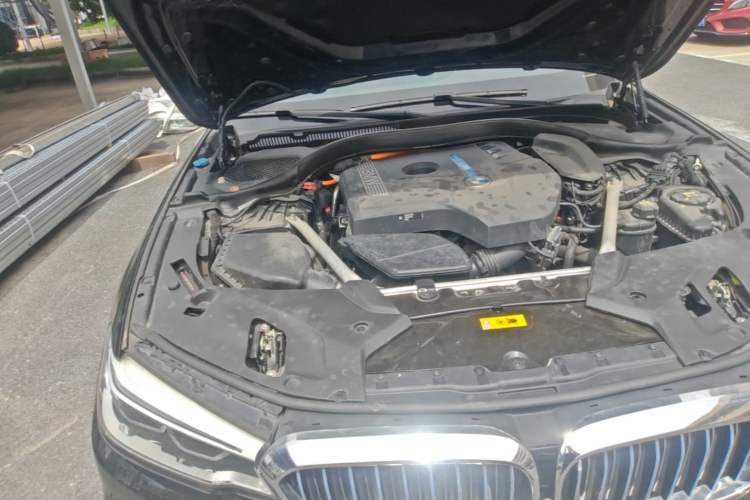Used BMW 5 Series New Energy 2020 Mileage Upgrade Version 530Le Luxury Package Engine Bay Right