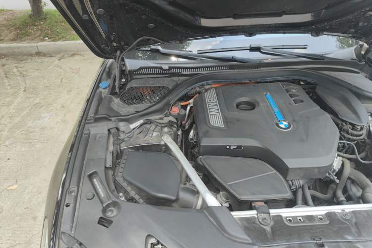 Used BMW 5 Series New Energy 2020 Mileage Upgrade Version 530Le Pioneer Edition Engine Bay Right