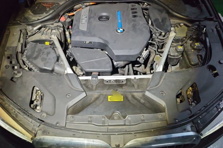 Used BMW 5 Series New Energy 2020 Mileage Upgrade Version 530Le Luxury Package Engine Bay