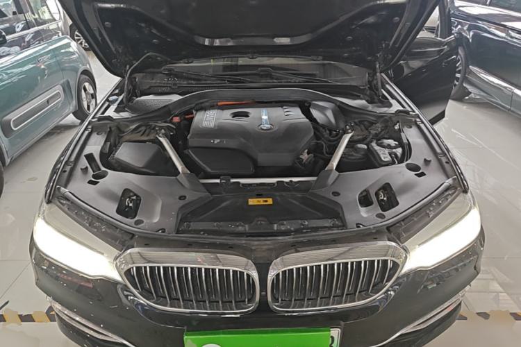 Used BMW 5 Series New Energy 2020 Mileage Upgrade Version 530Le Pioneer Edition Engine Bay