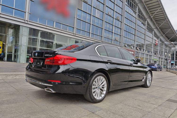 Used BMW 5 Series New Energy 2020 Mileage Upgrade Version 530Le Luxury Package Exterior 4