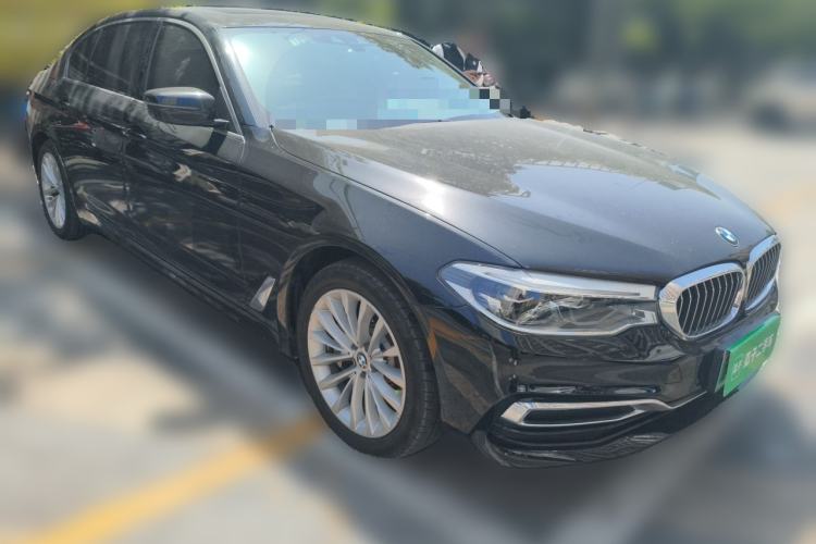 Used BMW 5 Series New Energy 2020 Mileage Upgrade Version 530Le Pioneer Edition Front Right 45 Deg
