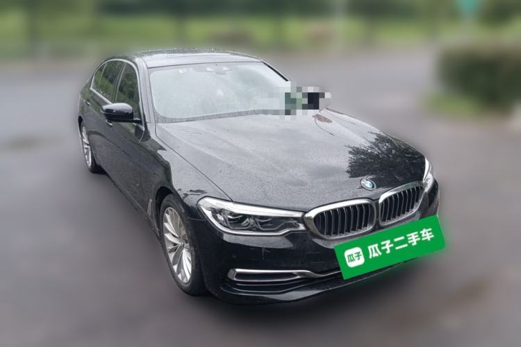 Used BMW 5 Series New Energy 2020 530Le Luxury Package Front Right 45 Deg