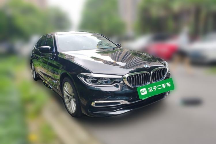 Used BMW 5 Series New Energy 2020 Mileage Upgrade Version 530Le Pioneer Edition Front Right 45 Deg