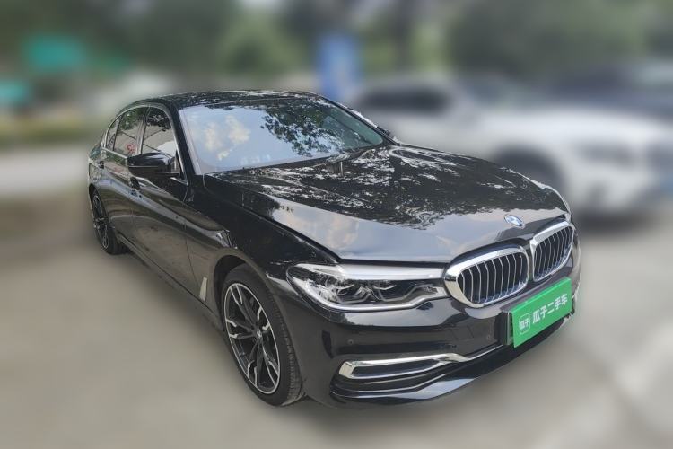 Used BMW 5 Series New Energy 2020 Mileage Upgrade Version 530Le Pioneer Edition Front Right 45 Deg