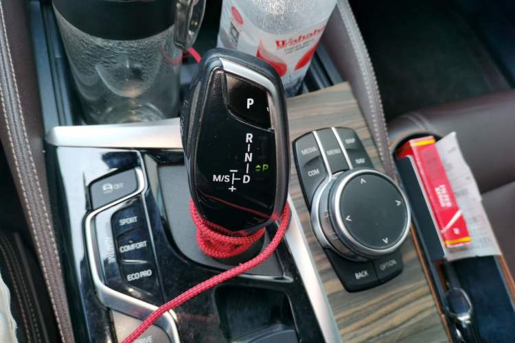 Used BMW 5 Series New Energy 2020 530Le Luxury Package Gear Lever