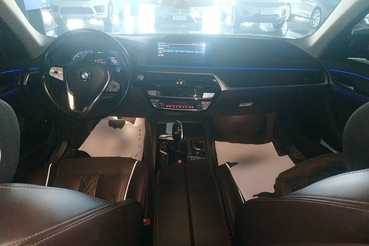 Used BMW 5 Series New Energy 2020 530Le Luxury Package Interior 2
