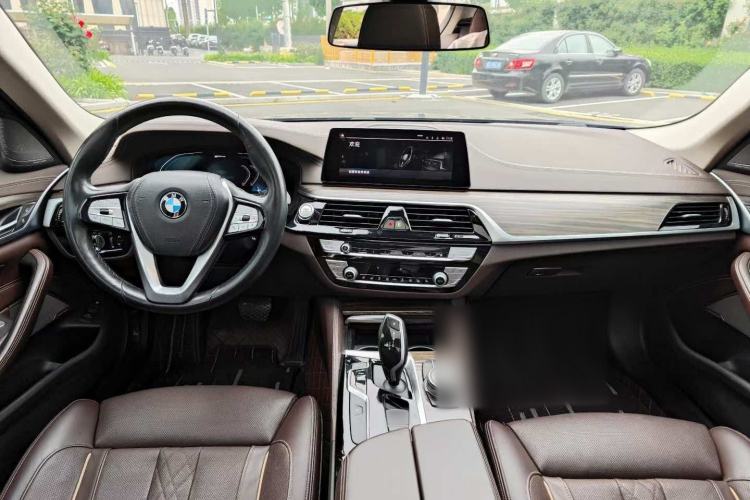 Used BMW 5 Series New Energy 2020 Mileage Upgrade Version 530Le Pioneer Edition Interior 2