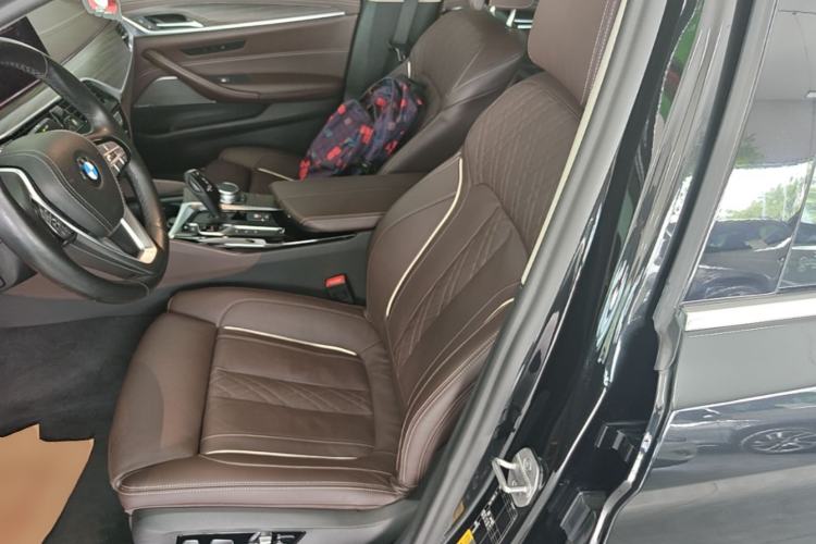Used BMW 5 Series New Energy 2020 Mileage Upgrade Version 530Le Pioneer Edition Left Front Seat