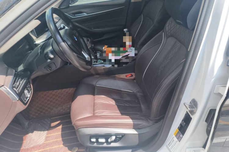 Used BMW 5 Series New Energy 2020 Mileage Upgrade Version 530Le Pioneer Edition Left Front Seat