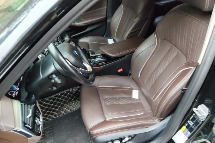 Used BMW 5 Series New Energy 2020 530Le Pioneer Edition Left Front Seat