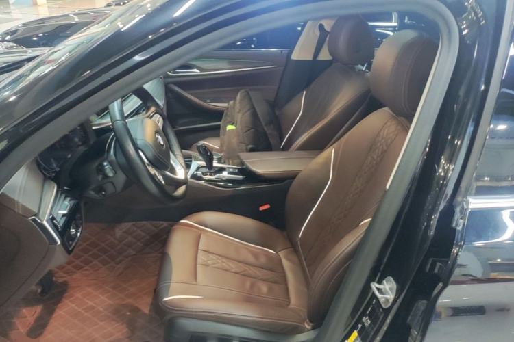 Used BMW 5 Series New Energy 2020 Mileage Upgrade Version 530Le Luxury Package Left Front Seat