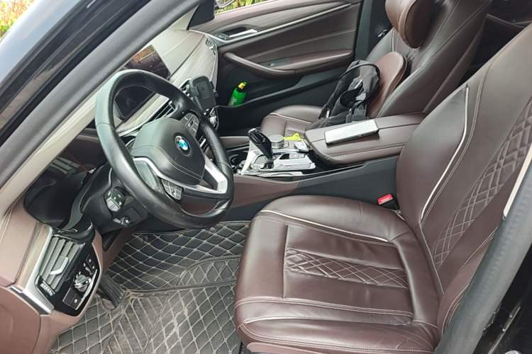 Used BMW 5 Series New Energy 2020 Mileage Upgrade Version 530Le Luxury Package Left Front Seat