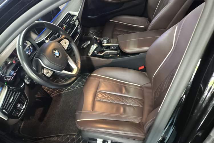 Used BMW 5 Series New Energy 2020 Mileage Upgrade Version 530Le Luxury Package Left Front Seat