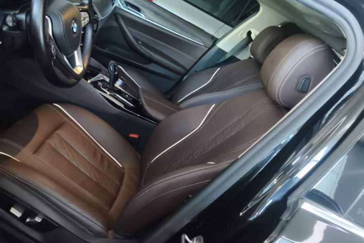 Used BMW 5 Series New Energy 2020 Mileage Upgrade Version 530Le Luxury Package Left Front Seat