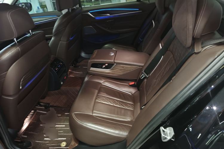 Used BMW 5 Series New Energy 2020 Mileage Upgrade Version 530Le Pioneer Edition Left Rear Seat