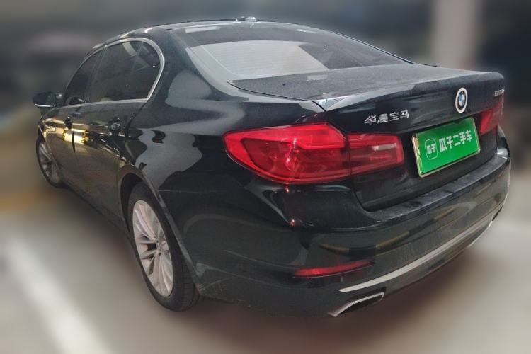 Used BMW 5 Series New Energy 2020 Mileage Upgrade Version 530Le Luxury Package Rear Left 45 Deg