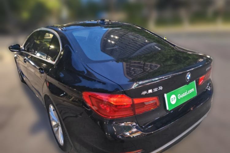 Used BMW 5 Series New Energy 2020 Mileage Upgrade Version 530Le Luxury Package Rear Left 45 Deg