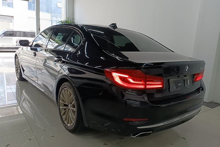 Used BMW 5 Series New Energy 2020 Mileage Upgrade Version 530Le Luxury Package Rear Left 45 Deg