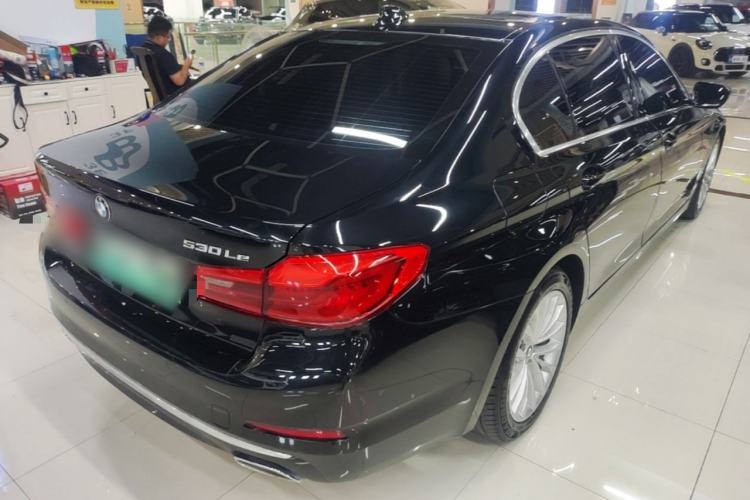 Used BMW 5 Series New Energy 2020 Mileage Upgrade Version 530Le Luxury Package Rear Right 45 Deg