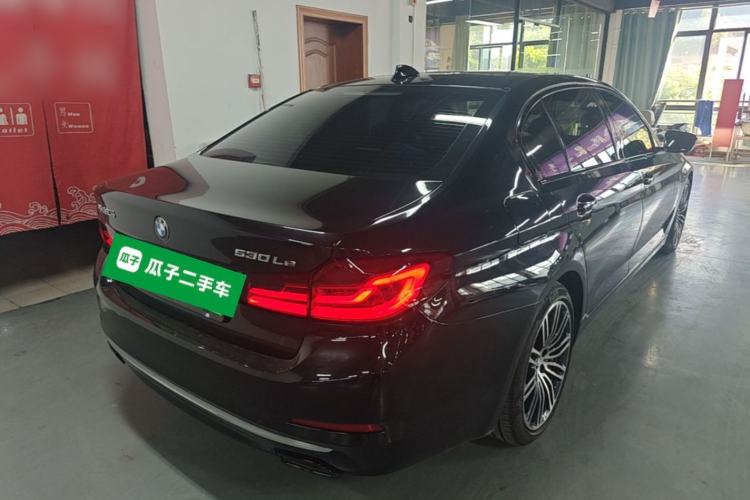 Used BMW 5 Series New Energy 2020 Mileage Upgrade Version 530Le Luxury Package Rear Right 45 Deg