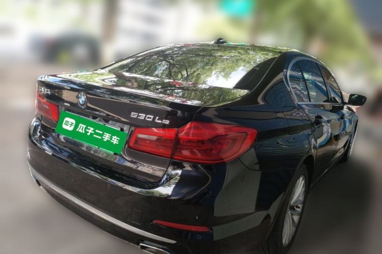 Used BMW 5 Series New Energy 2020 Mileage Upgrade Version 530Le Luxury Package Rear Right 45 Deg