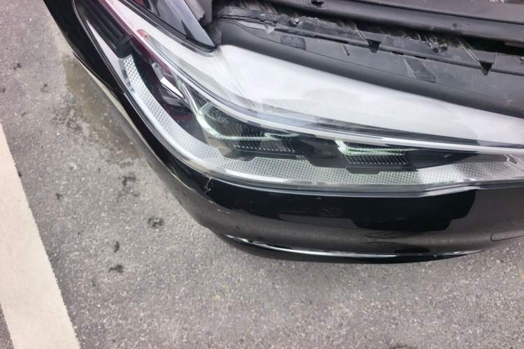 Used BMW 5 Series New Energy 2020 Mileage Upgrade Version 530Le Luxury Package Right Front Headlight