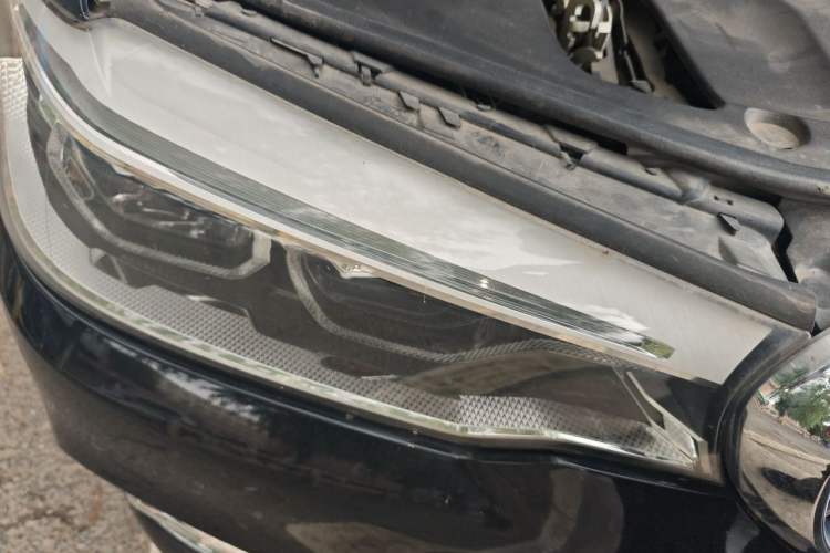 Used BMW 5 Series New Energy 2020 Mileage Upgrade Version 530Le Pioneer Edition Right Front Headlight