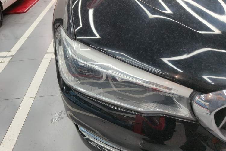 Used BMW 5 Series New Energy 2020 530Le Luxury Package Right Front Headlight