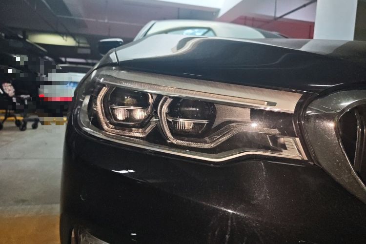 Used BMW 5 Series New Energy 2020 Mileage Upgrade Version 530Le Luxury Package Right Front Headlight