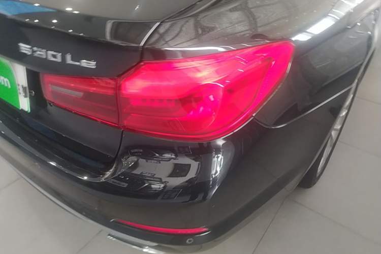 Used BMW 5 Series New Energy 2020 Mileage Upgrade Version 530Le Luxury Package Right Rear Taillight