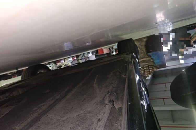 Used BMW 5 Series New Energy 2020 Mileage Upgrade Version 530Le Pioneer Edition Right Side Sill