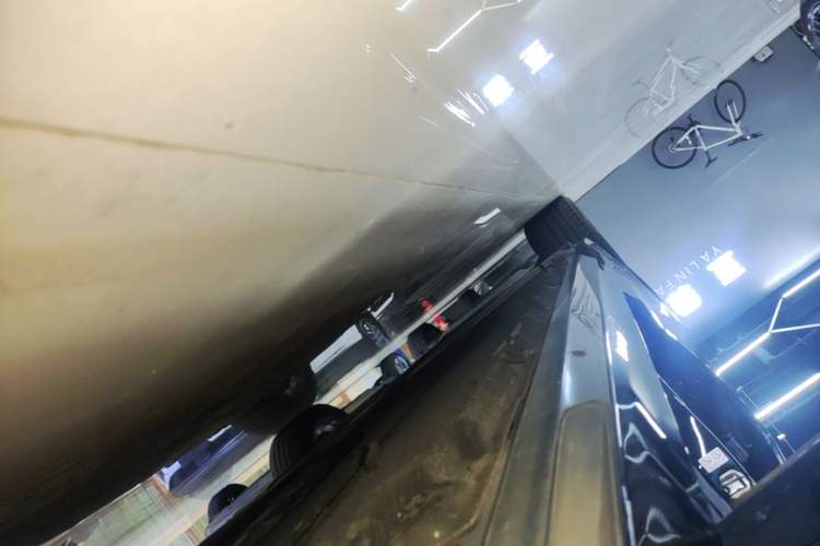 Used BMW 5 Series New Energy 2020 Mileage Upgrade Version 530Le Luxury Package Right Side Sill