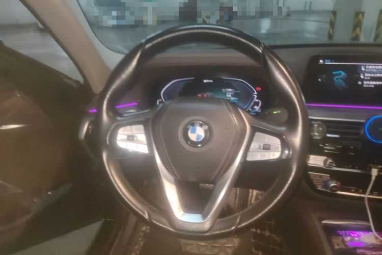 Used BMW 5 Series New Energy 2020 Mileage Upgrade Version 530Le Luxury Package Steering Wheel