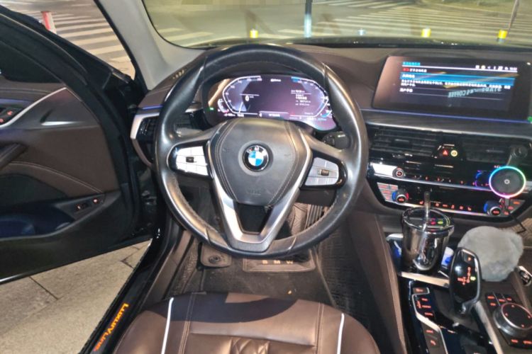 Used BMW 5 Series New Energy 2020 Mileage Upgrade Version 530Le Luxury Package Steering Wheel