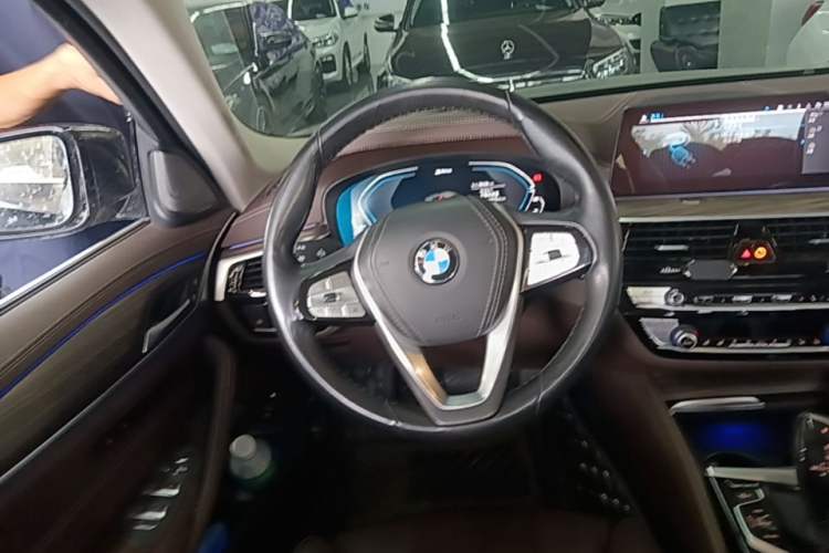 Used BMW 5 Series New Energy 2020 530Le Pioneer Edition Steering Wheel