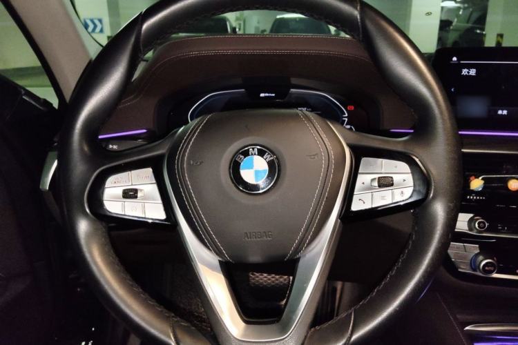 Used BMW 5 Series New Energy 2020 Mileage Upgrade Version 530Le Luxury Package Steering Wheel