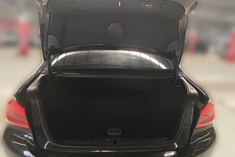 Used BMW 5 Series New Energy 2020 530Le Luxury Package Trunk