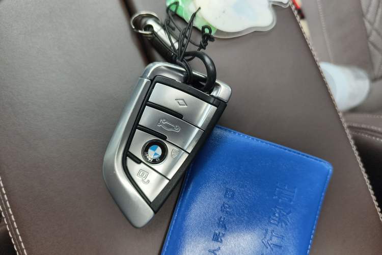 Used BMW 5 Series New Energy 2020 530Le Pioneer Edition Vehicle Key