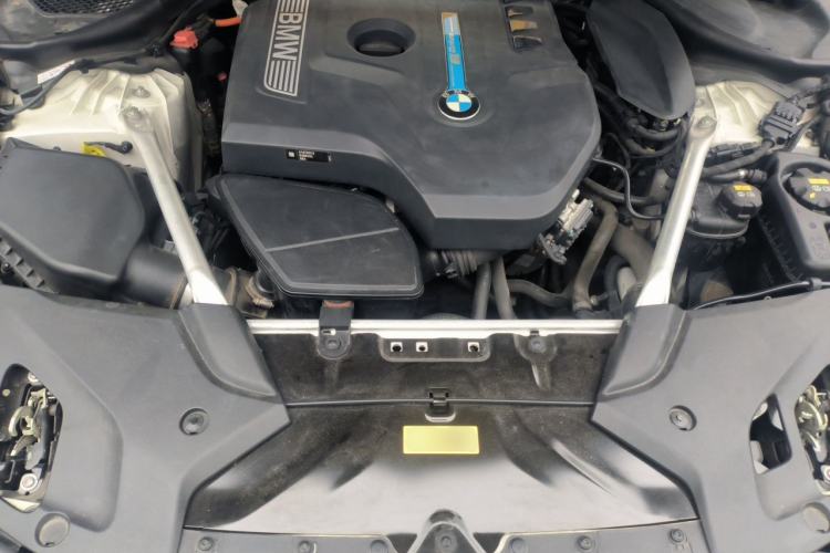 Used BMW 5 Series New Energy 2020 Mileage Upgrade Version 530Le Luxury Package Engine Bay