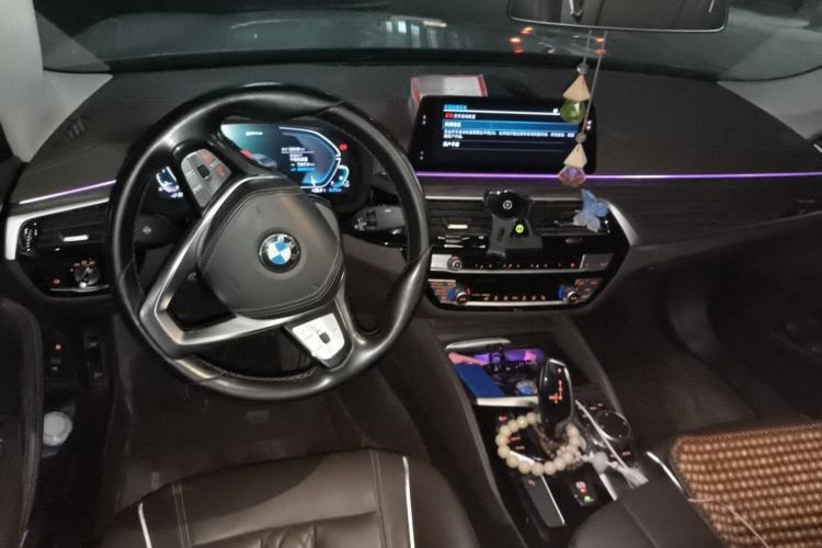 Used BMW 5 Series New Energy 2020 530Le Luxury Package Center Console
