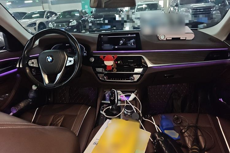 Used BMW 5 Series New Energy 2020 530Le Luxury Package Center Console