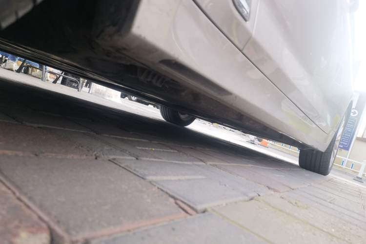 Used BMW 5 Series New Energy 2020 Mileage Upgrade Version 530Le Pioneer Edition Chassis Front Left