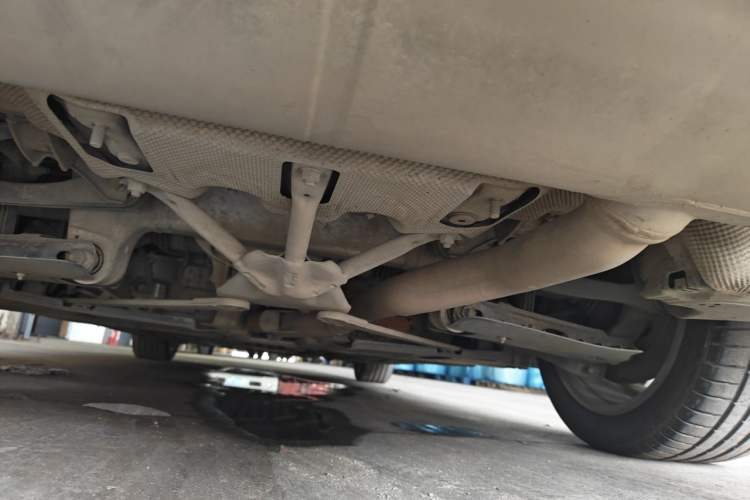 Used BMW 5 Series New Energy 2020 530Le Luxury Package Chassis Rear